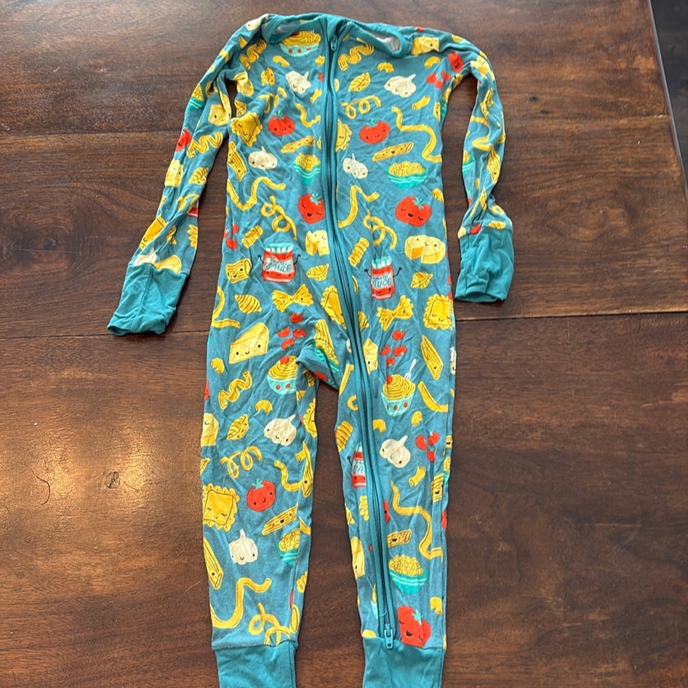Little Sleepies Pasta Zippy size 2T